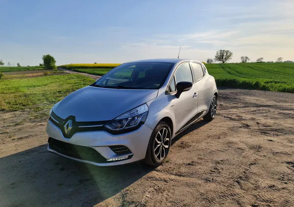 renault clio Renault Clio cena 37800 przebieg: 44000, rok produkcji 2019 z Leszno